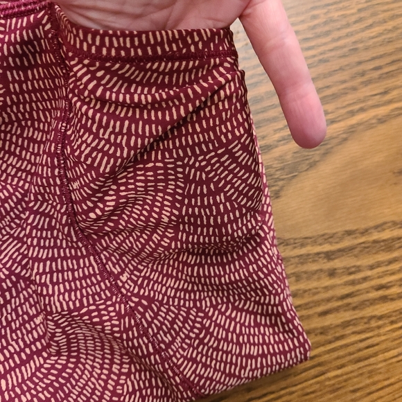 Calia Patterned Leggings with Deep Side Pockets in size XL - Picture 7 of 11